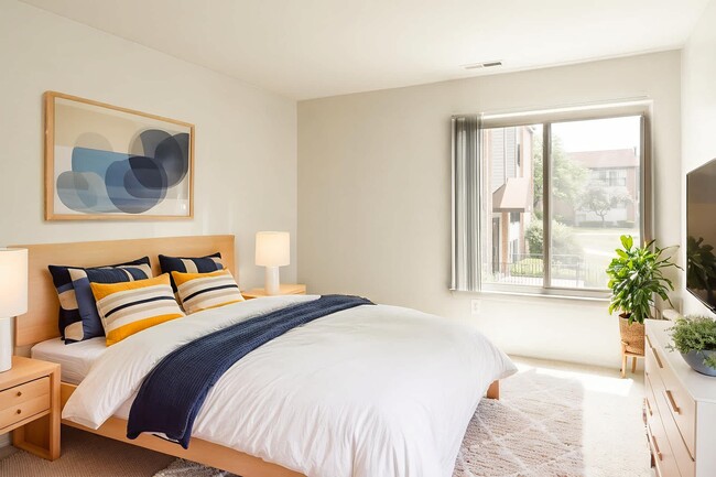 Building Photo - Glencoe Hills