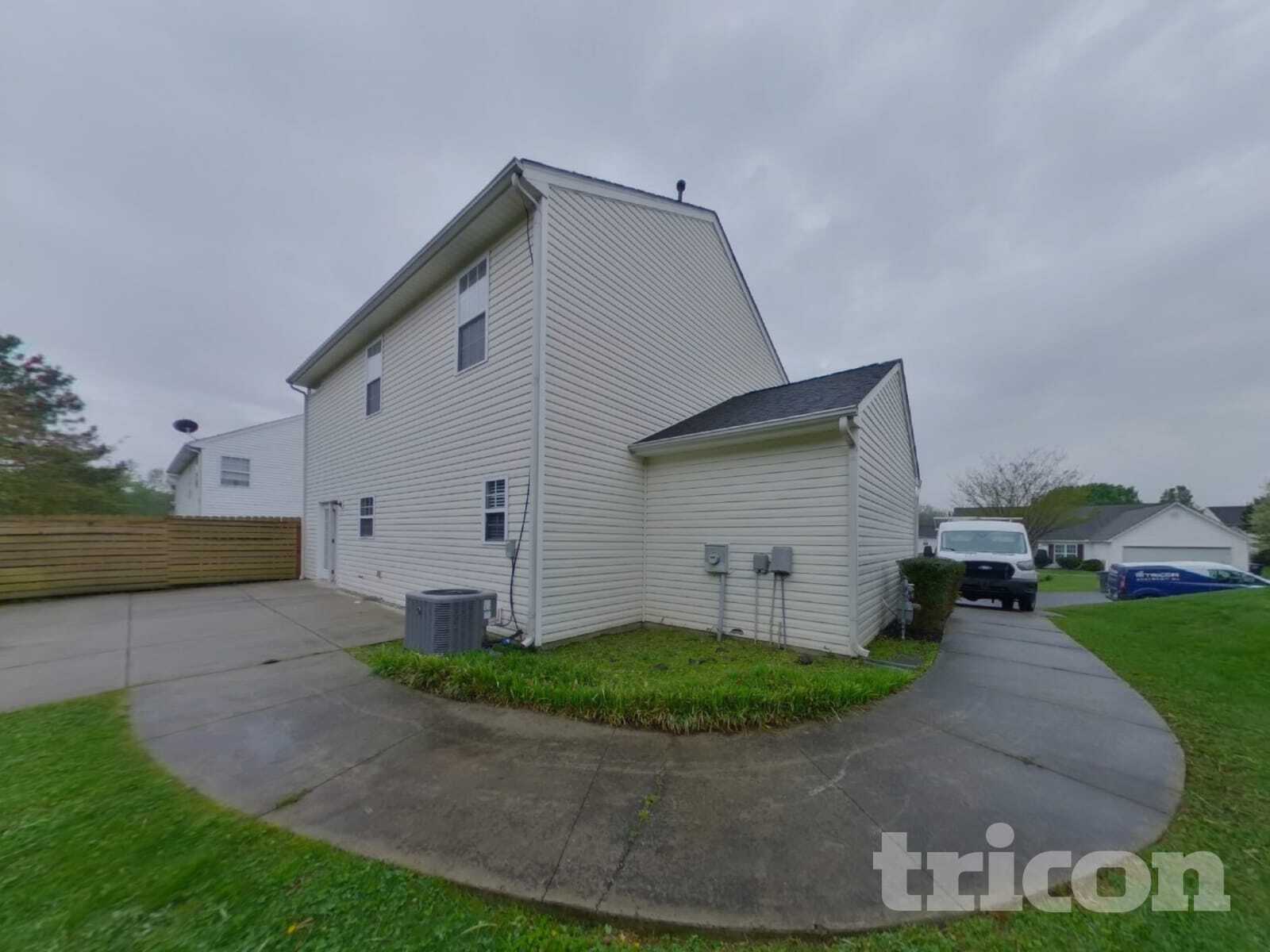 Building Photo - 5862 Mahogany Pl SW