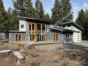 Building Photo - 19354 Kiowa Rd