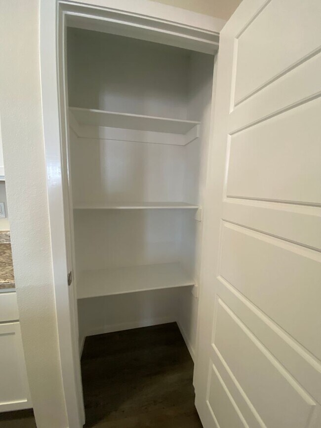 Building Photo - Pre-Leasing Now – Modern 3 Bedroom | 2 Bath Duplex in Lawlis Ranch