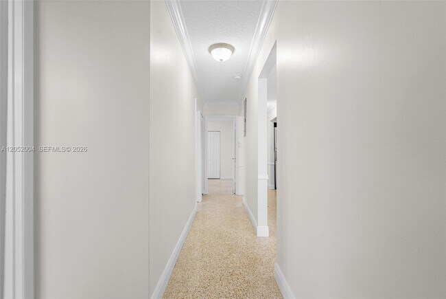 Building Photo - 1333 W 37th St