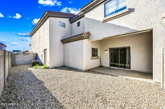 Building Photo - 8053 W Waltann Ln