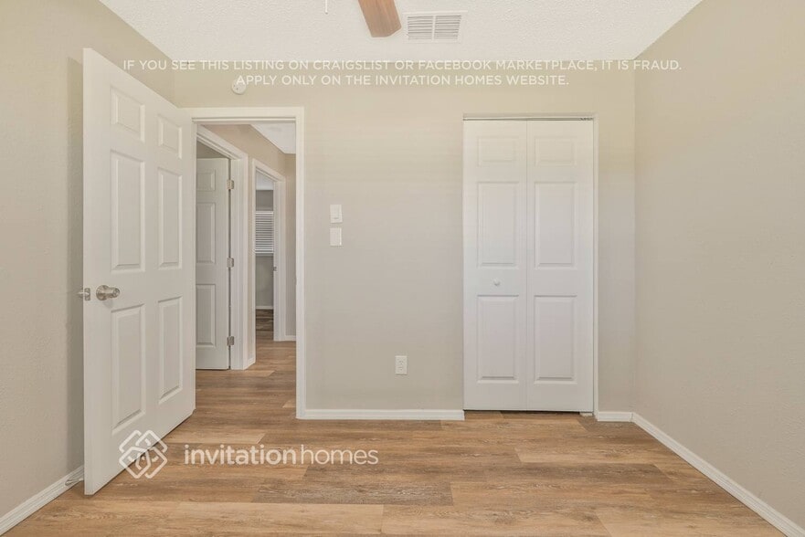 Building Photo - 4541 Weldon Pl