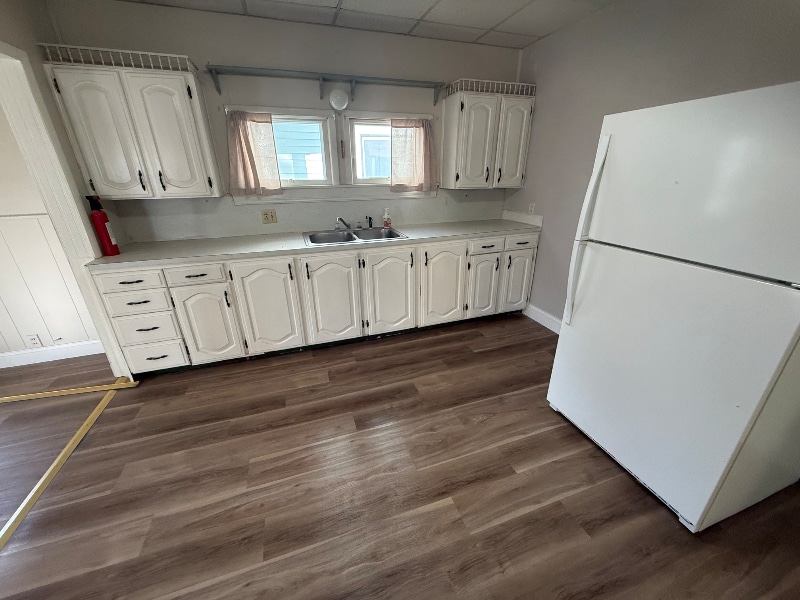 Building Photo - 321 W Maple St