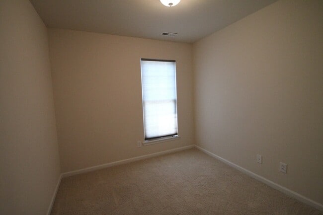 Building Photo - Exclusively Offered by Muse Realty, LLC