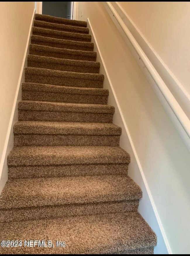 Building Photo - 7945 Echo Springs Rd