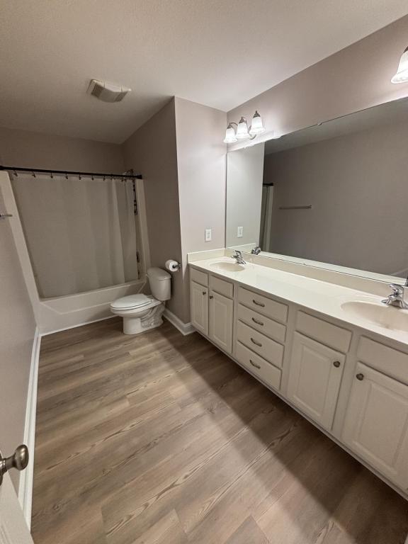 Building Photo - 3920 Sedona Dr