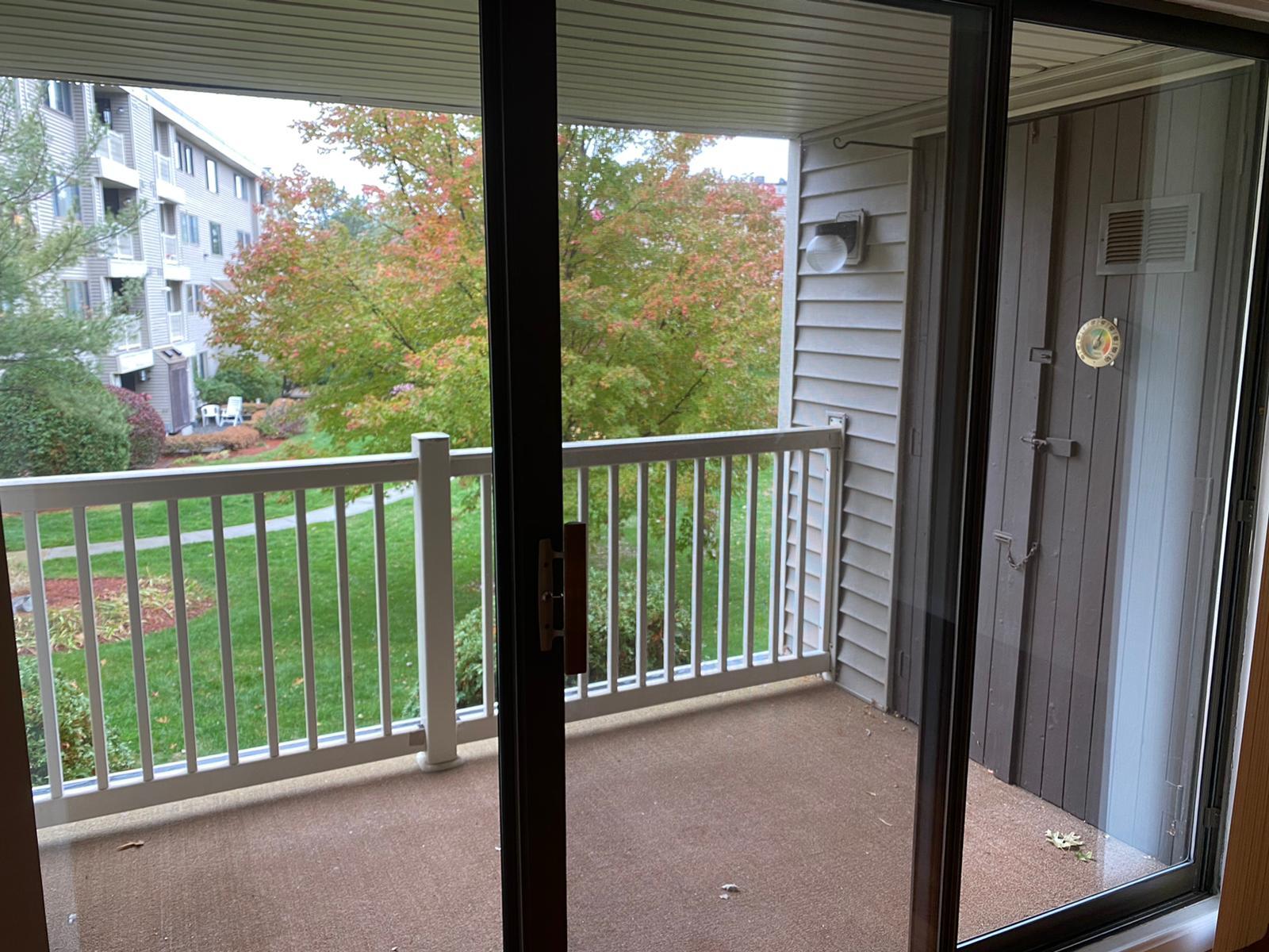 Balcony - 255 North Rd