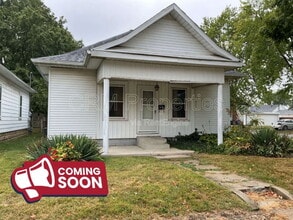 Building Photo - 1101 S Locke St