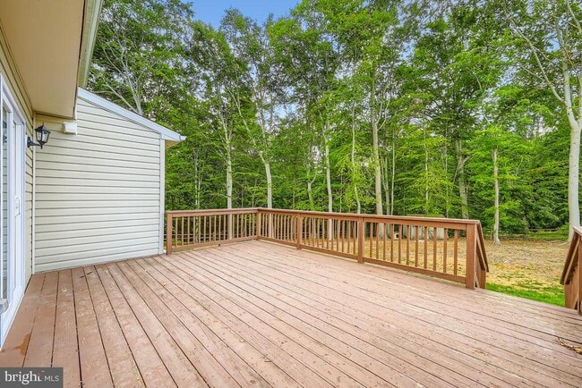 Building Photo - 701 Rosefield Ct