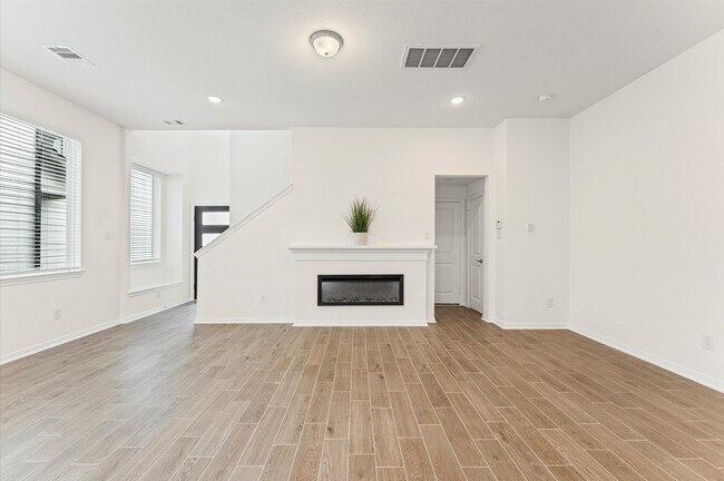 Building Photo - 151 W Coralburst Lp
