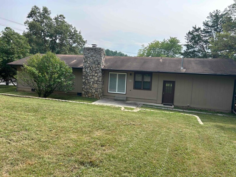 Building Photo - 98 Nebraska Ave