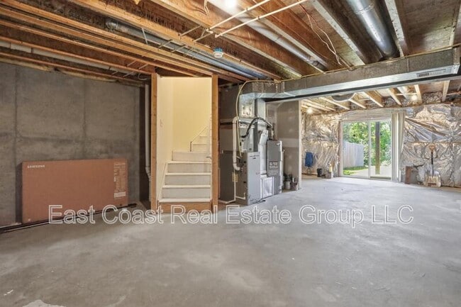 Building Photo - 808 Marquette Dr