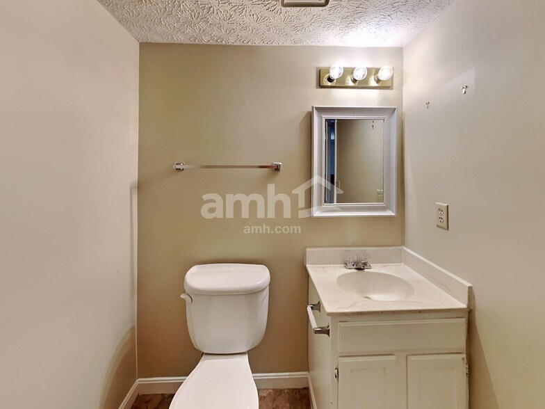 Building Photo - 1293 Cinnamon Dr