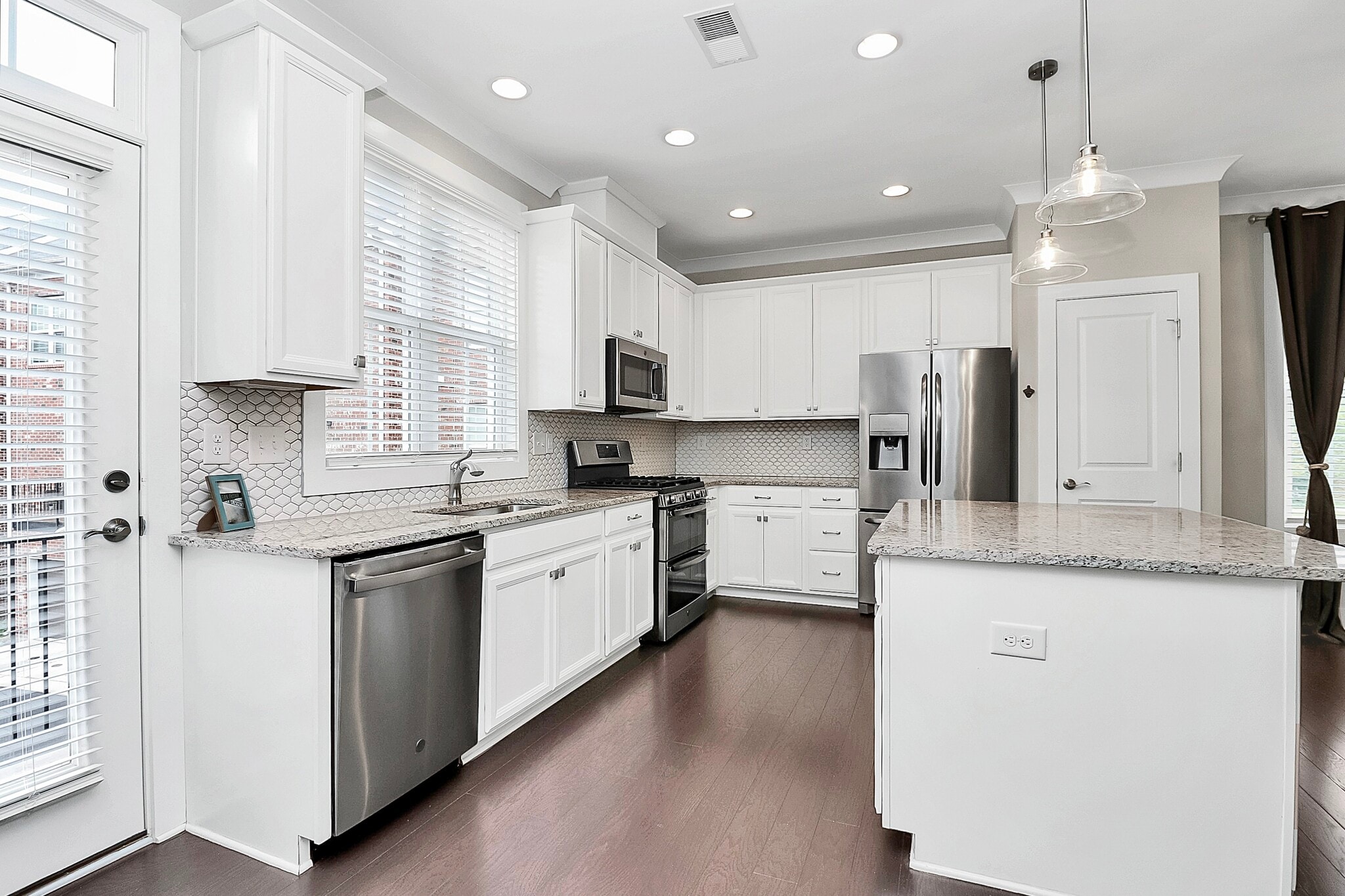 Building Photo - 9114 Oban Passage Dr