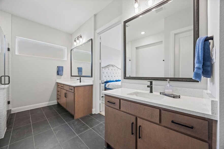 Building Photo - 5403 Timberhead Mdws