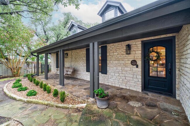 Building Photo - 5900 Cartwright Cove