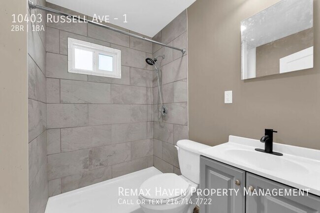 Building Photo - 10403 Russell Ave