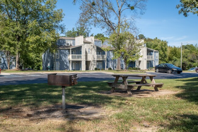 Building Photo - 3911 Water Oak Dr