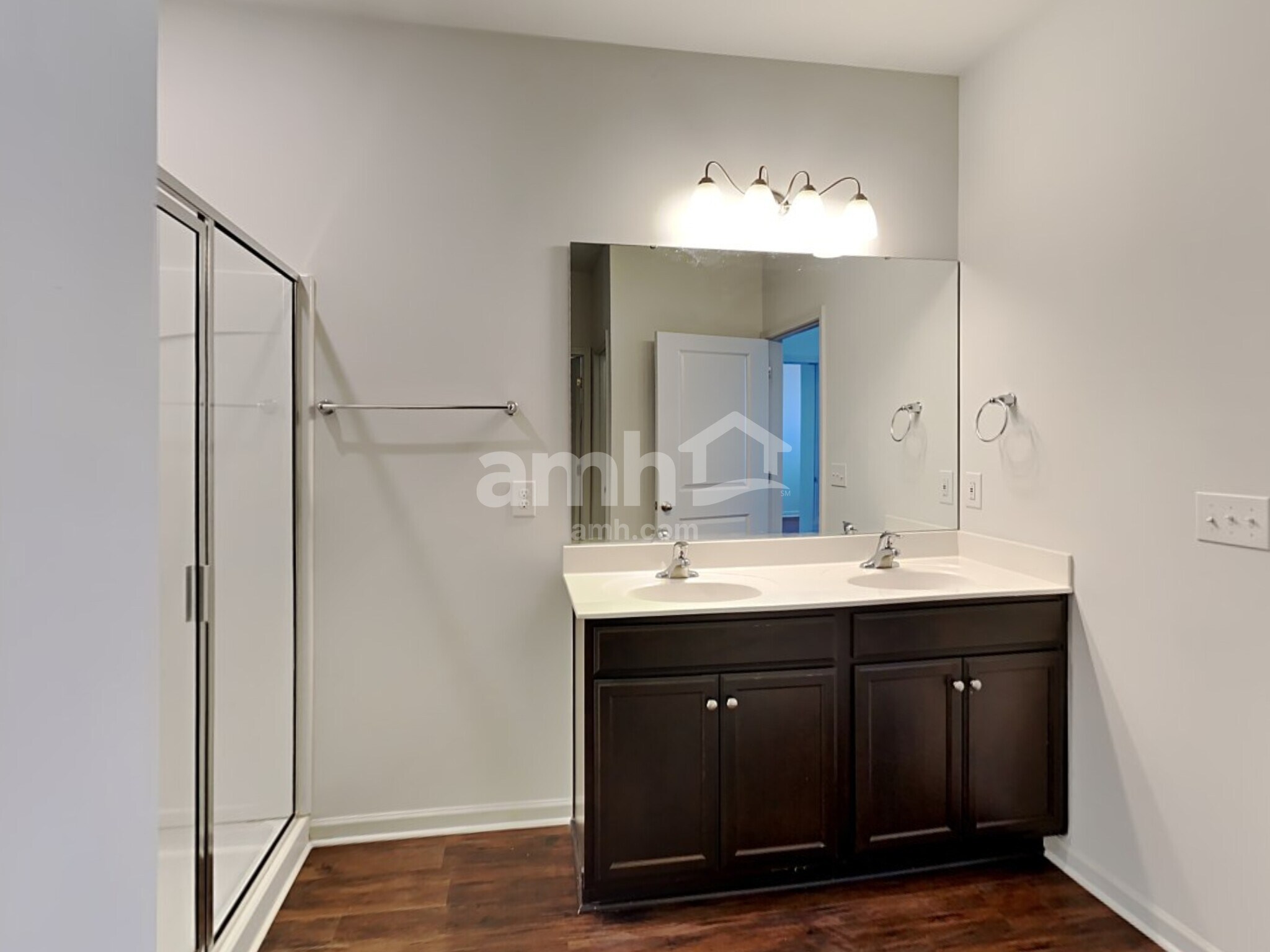 Building Photo - 44 Prairie St