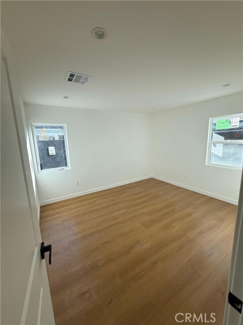 Building Photo - 2215 N Brighton St