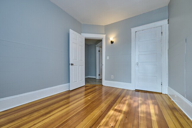 Building Photo - 41 Salem St