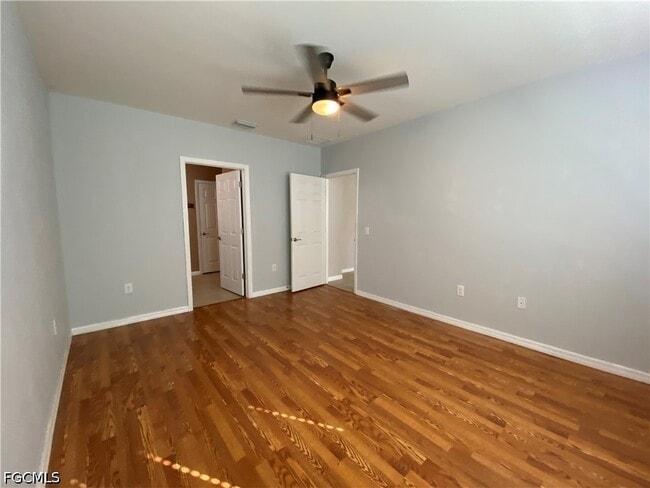 Building Photo - 3425 Cancun Ct