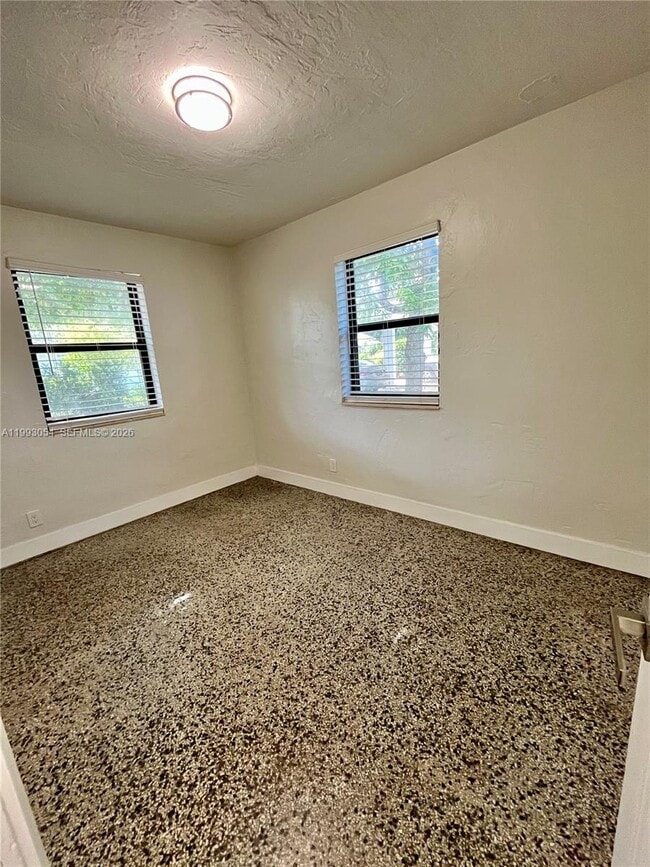 Building Photo - 200 Frow Ave