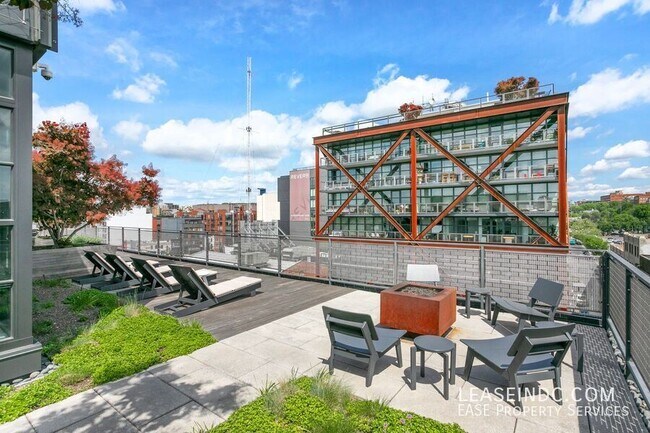 Building Photo - 2030 8th St NW