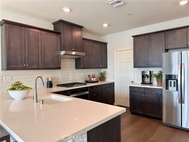 Building Photo - 4255 S Hermosa Paseo