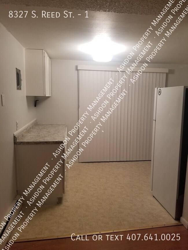 Building Photo - 8327 S Reed St