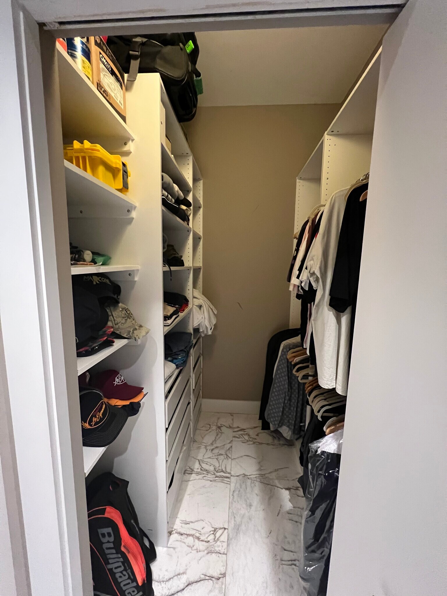 Building Photo - 21205 Yacht Club Dr