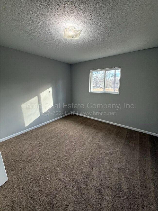 Building Photo - 1004 Salisbury St