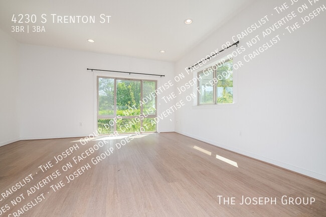 Building Photo - 4230 S Trenton St