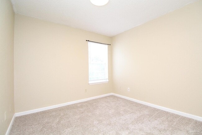 Building Photo - 601 N 61st Ave