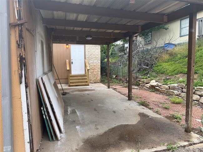 Building Photo - 21475 Coyote Trail