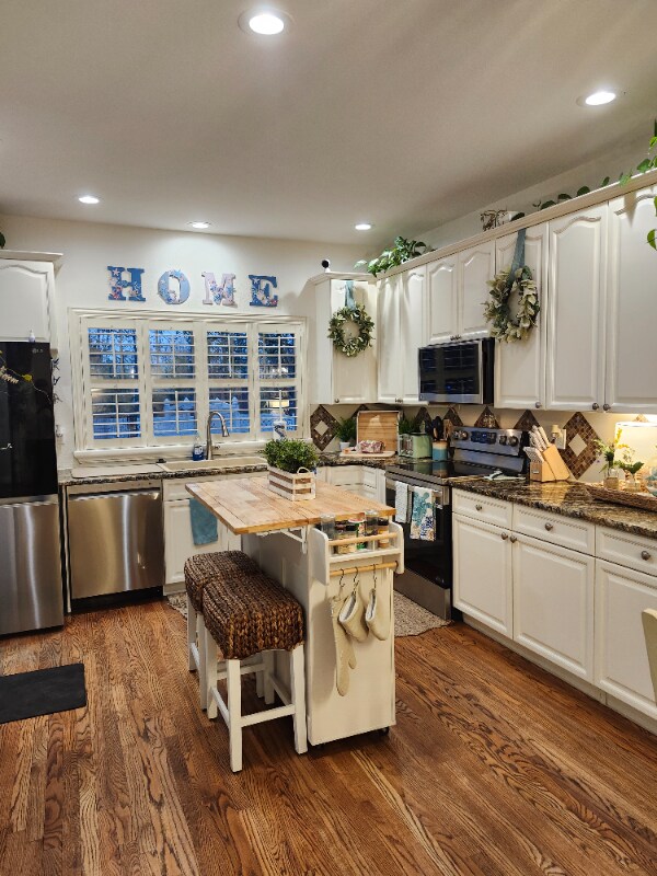 Building Photo - 5116 Dvorak Cir