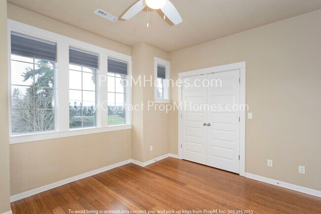 Building Photo - Charming Three Bedroom Home in Arbor Lodge!
