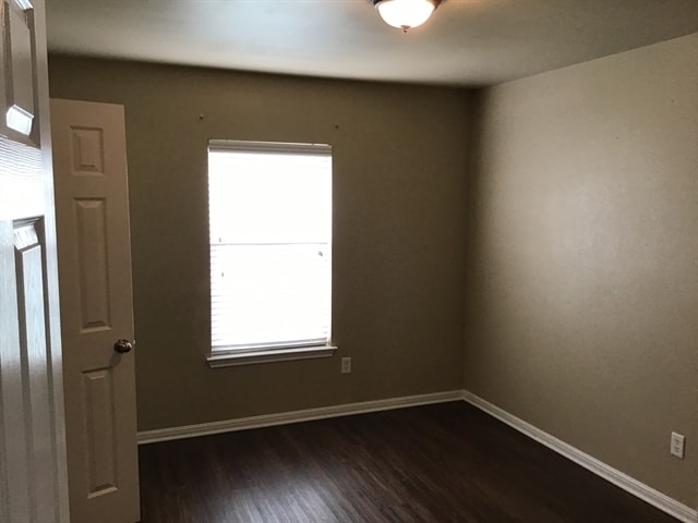 Building Photo - 3723 Holden Ct