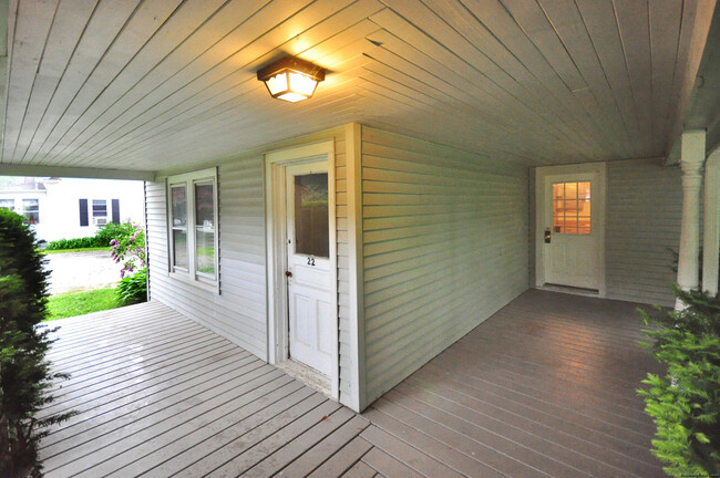 Building Photo - 22 Highland Ave
