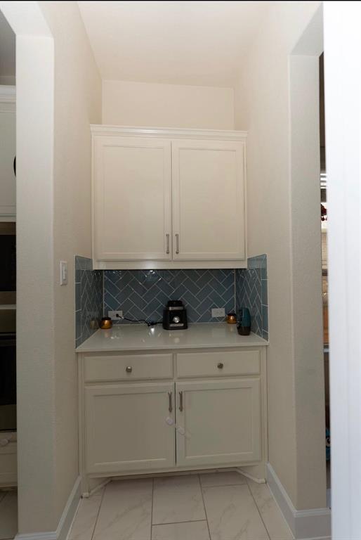 Building Photo - 348 Cross Timbers Dr