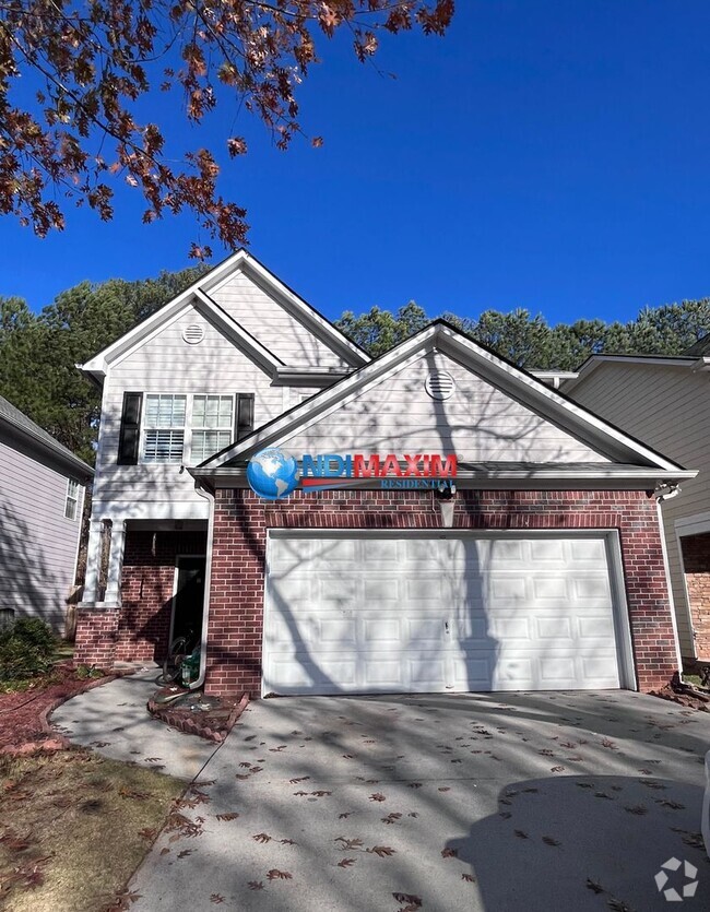 Building Photo - Large 2-story house in Norcross