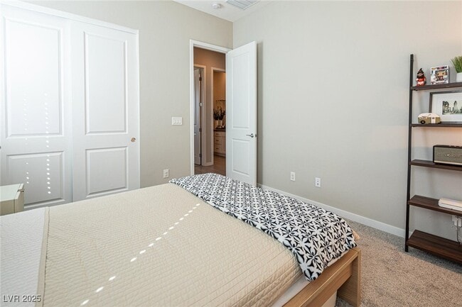 Building Photo - 832 Canonbury St