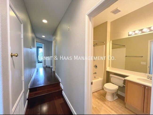 Building Photo - 2968 Claremore Ln