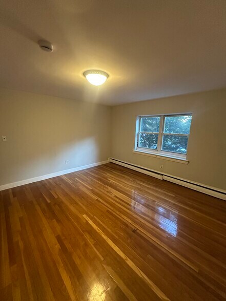 Building Photo - 69 Chiswick Rd