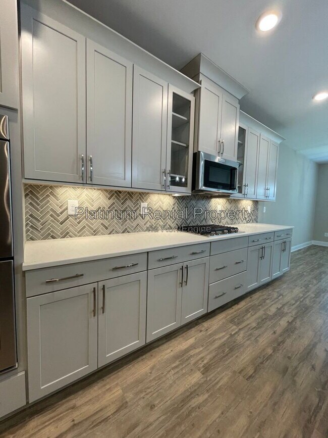 Building Photo - 3215 Summerpoint Crossing