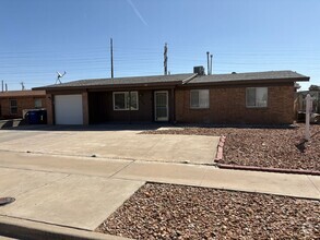 Building Photo - Home for rent in the Eastside of El Paso