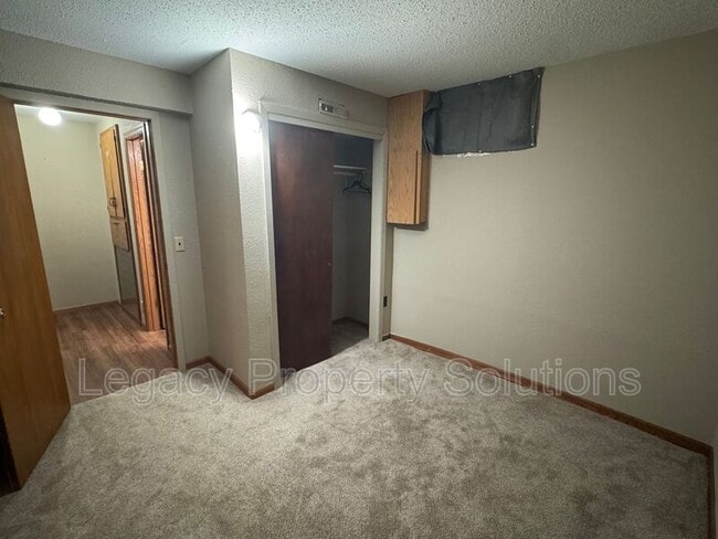 Building Photo - 1046 N 29th St