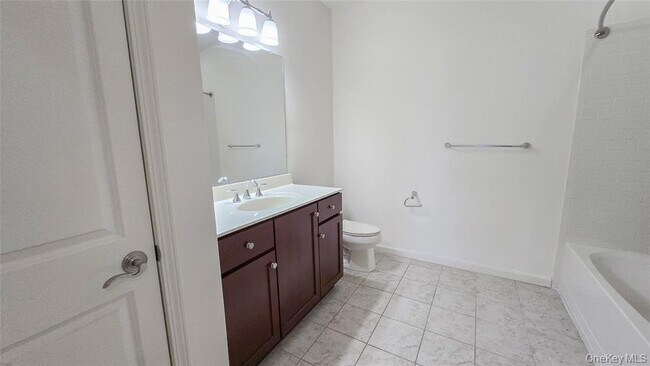 Building Photo - 106 Canter Ct