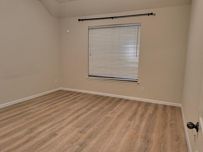 Building Photo - 11209 Cap Stone Dr